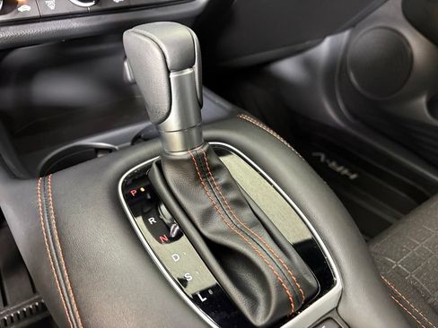 Used 2025 Honda HR-V Sport image 31