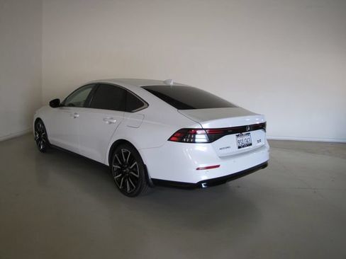 Used 2025 Honda Accord Touring image 23