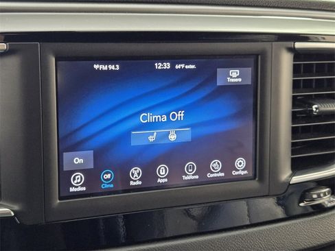 Used 2019 Chrysler Pacifica Touring-L w/ S Appearance Package image 16