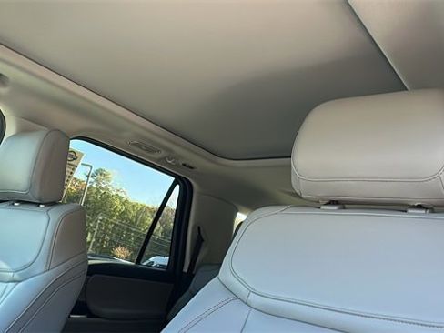 New 2025 Ford Expedition Max Active image 30