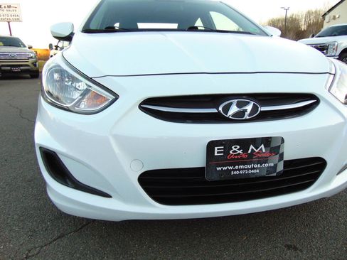 Used 2017 Hyundai Accent SE image 42