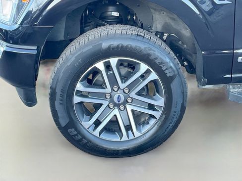 Used 2022 Ford F150 XLT w/ Equipment Group 301A Mid AWD/4WD image 29