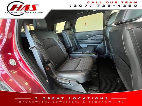 Used 2023 Nissan Pathfinder Rock Creek AWD/4WD image 13