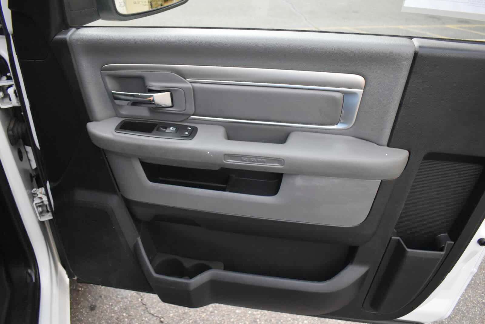 Used 2016 RAM 1500 Tradesman w/ Power & Remote Entry Group RWD image 33