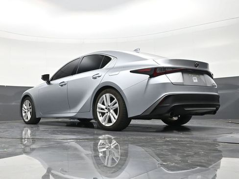 Used 2023 Lexus IS 300 w/ Comfort Package RWD image 23