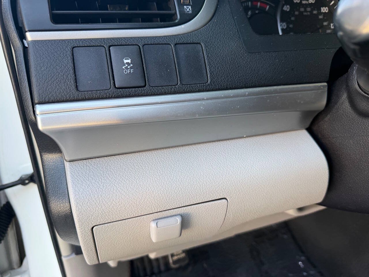 Used 2014 Toyota Camry LE FWD image 20