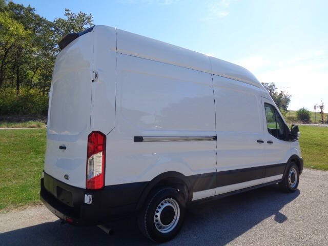 Used 2021 Ford Transit 250 148 High Roof RWD image 6
