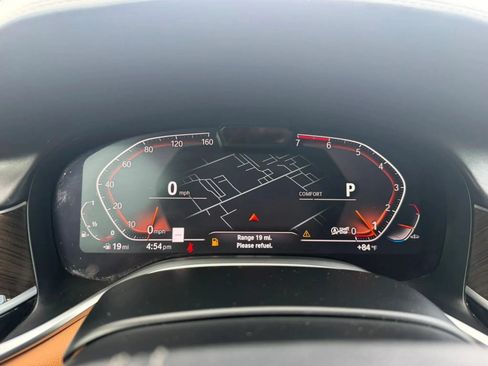 Used 2020 BMW 750i xDrive w/ Autobahn Package AWD/4WD image 23