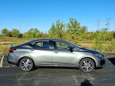 New 2025 Nissan Versa SV w/ Trunk Package image 2