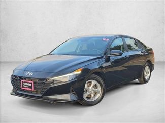 Used 2022 Hyundai Elantra SE FWD video 1