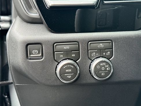 New 2026 GMC Sierra 1500 Elevation w/ Preferred Package AWD/4WD image 17