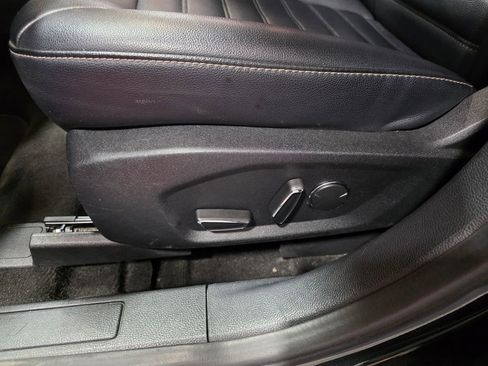 Used 2019 Ford Fusion SEL image 13