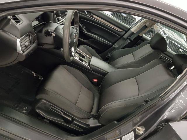 Used 2018 Honda Accord LX image 11