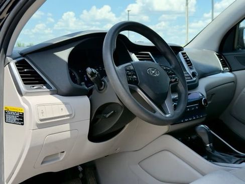 Used 2018 Hyundai Tucson SEL FWD image 8
