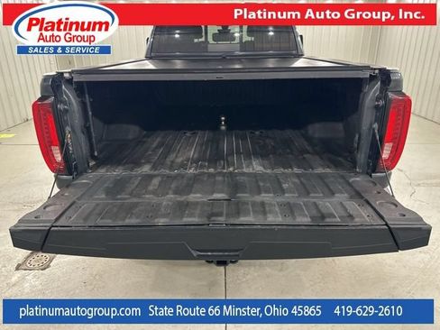 Used 2022 GMC Sierra 2500 Denali w/ Denali Ultimate Package AWD/4WD image 53