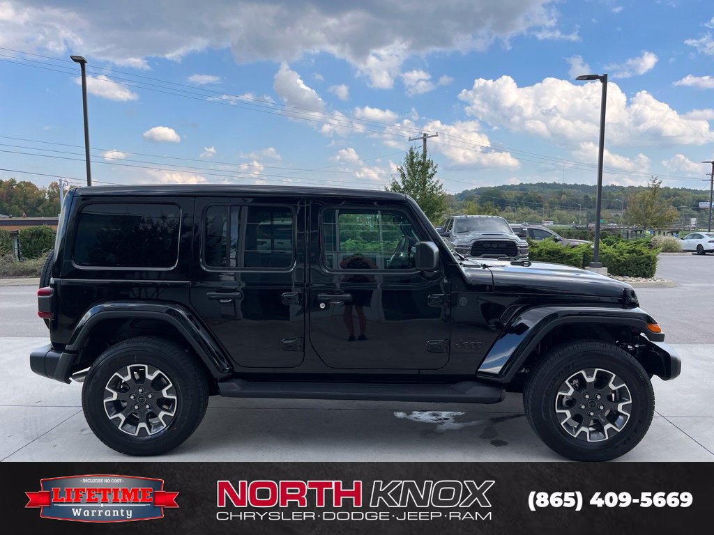 New 2027 Jeep Wrangler Unlimited Sahara AWD/4WD image 24