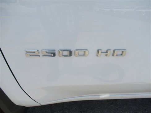 Used 2021 Chevrolet Silverado 2500 W/T image 27