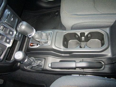 New 2026 Jeep Wrangler Sport S image 31