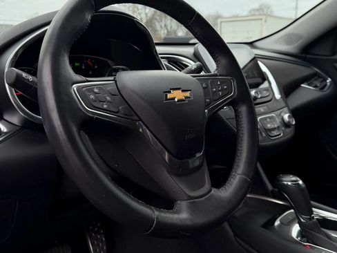 Used 2016 Chevrolet Malibu LT image 15