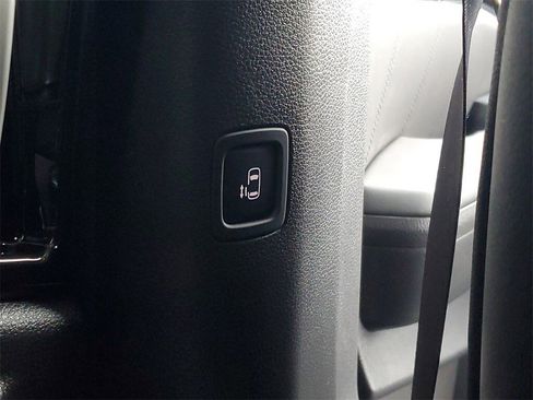 New 2026 Kia Carnival SX Prestige image 25