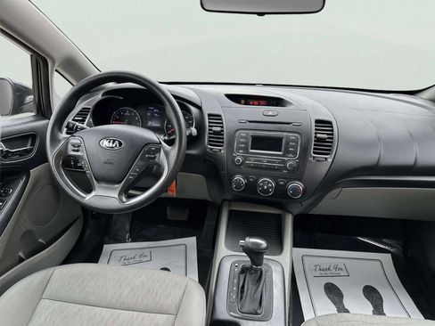 Used 2015 Kia Forte LX image 17