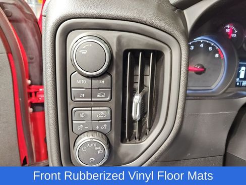 Used 2019 Chevrolet Silverado 1500 Custom w/ Custom Value Package image 31