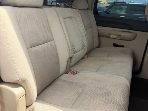 Used 2007 Chevrolet Silverado 1500 LT w/ 2LT Audio Package AWD/4WD image 22
