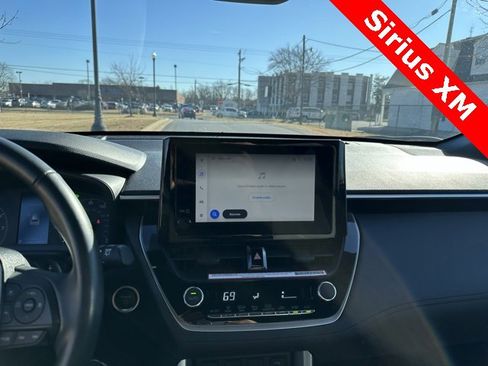 Used 2023 Toyota Corolla Cross S image 11