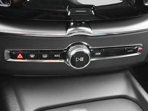 New 2025 Volvo XC60 T8 Core w/ Protection Package Premier image 16