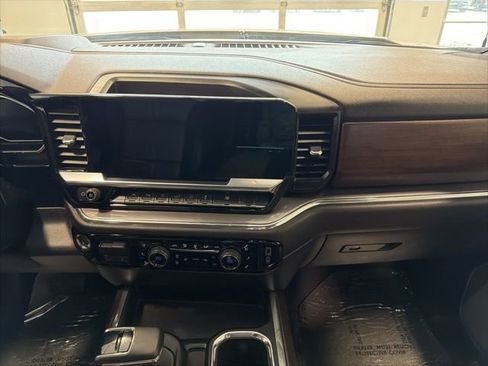 Used 2023 Chevrolet Silverado 1500 High Country w/ Technology Package image 26