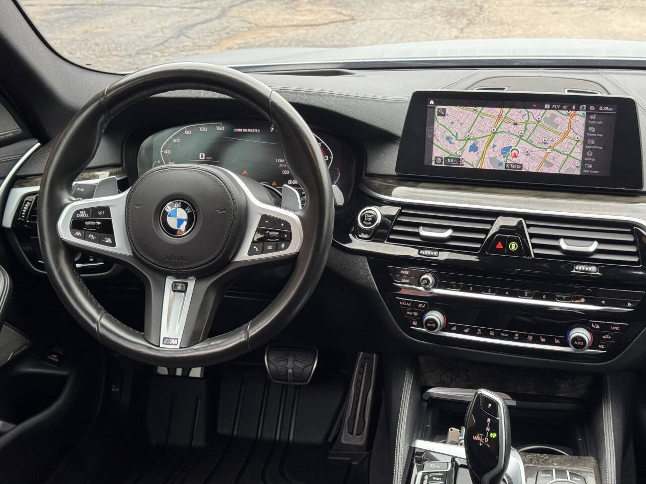 Used 2020 BMW M550i xDrive AWD/4WD image 25