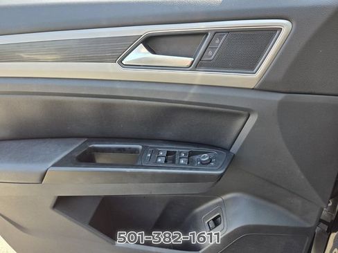 Used 2019 Volkswagen Atlas SEL R-Line AWD/4WD image 29