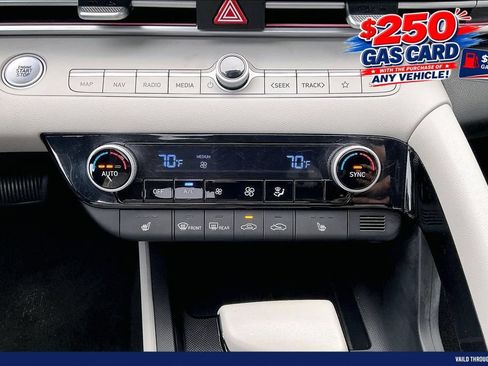 Used 2024 Hyundai Elantra Limited FWD image 32