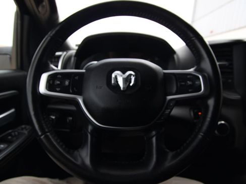 Used 2024 RAM 2500 Big Horn AWD/4WD image 18