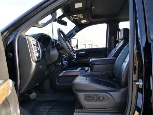 Used 2022 Chevrolet Silverado 2500 High Country w/ Z71 Off-Road Package image 26