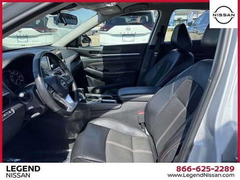 Certified 2023 Nissan Altima 2.5 SR image 13