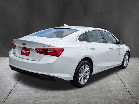 Used 2025 Chevrolet Malibu LT FWD image 5