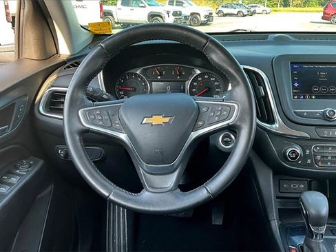 Used 2022 Chevrolet Equinox LT image 8