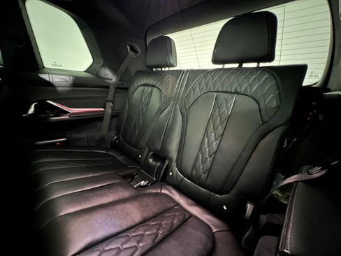 New 2026 BMW ALPINA XB7 AWD/4WD image 36