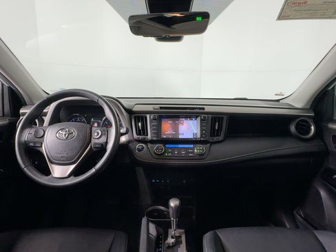 Used 2018 Toyota RAV4 Limited w/ Advanced Technology Package image 15