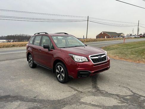 Used 2017 Subaru Forester 2.5i w/ Alloy Wheel Package image 3