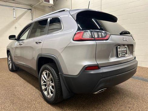 Used 2021 Jeep Cherokee Latitude Lux w/ Sun & Sound Group FWD image 4
