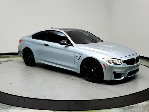 Used 2016 BMW M4 Coupe image 3