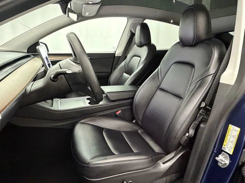 Used 2023 Tesla Model Y Long Range AWD/4WD image 10