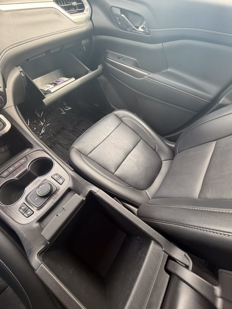 Used 2021 GMC Acadia SLT w/ Elevation Edition AWD/4WD image 20