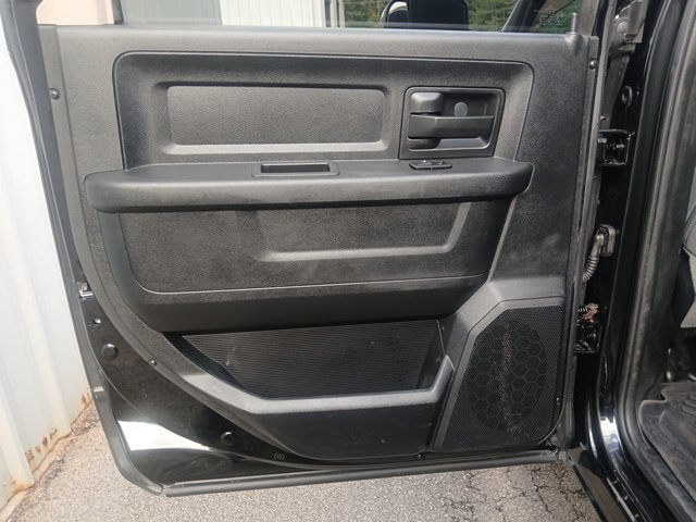 Used 2015 RAM 3500 Tradesman w/ Chrome Appearance Group AWD/4WD image 19
