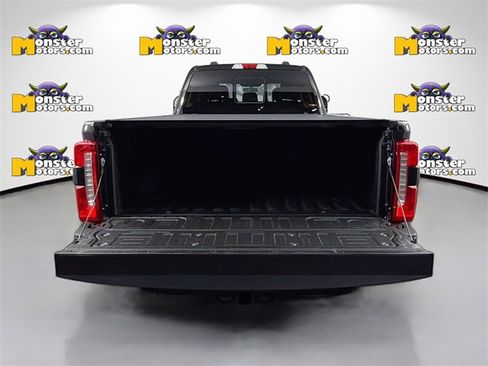 Used 2023 Ford F250 Lariat w/ Sport Appearance Package image 25