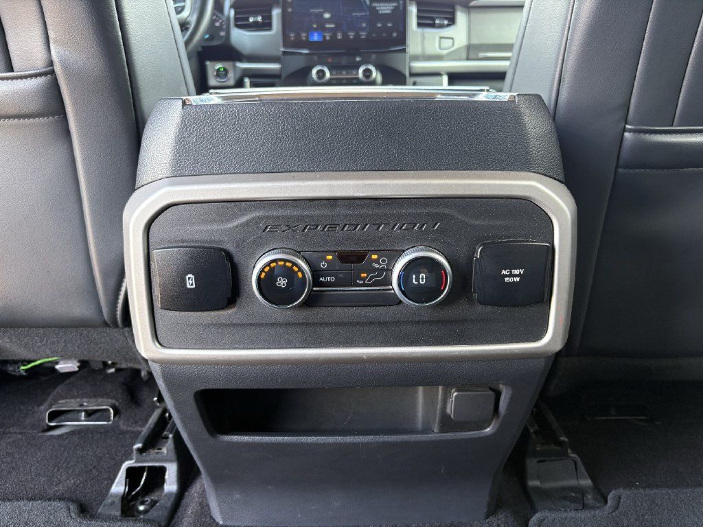 Used 2022 Ford Expedition Max XLT RWD image 28