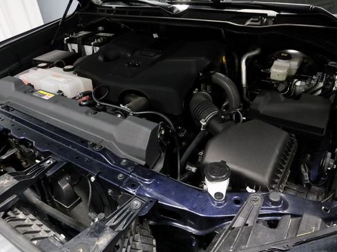 Used 2025 Toyota Tundra SR5 w/ TRD Off-Road Package AWD/4WD image 18