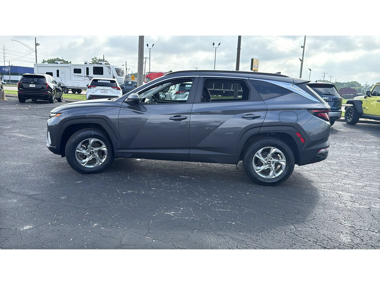 Used 2024 Hyundai Tucson SEL AWD/4WD image 4